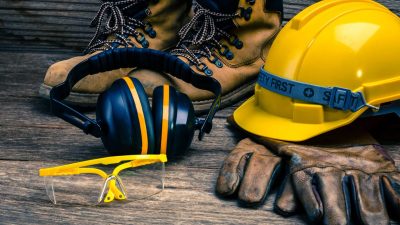 The-Importance-of-Personal-Protective-Equipment-PPE-e1526072191386